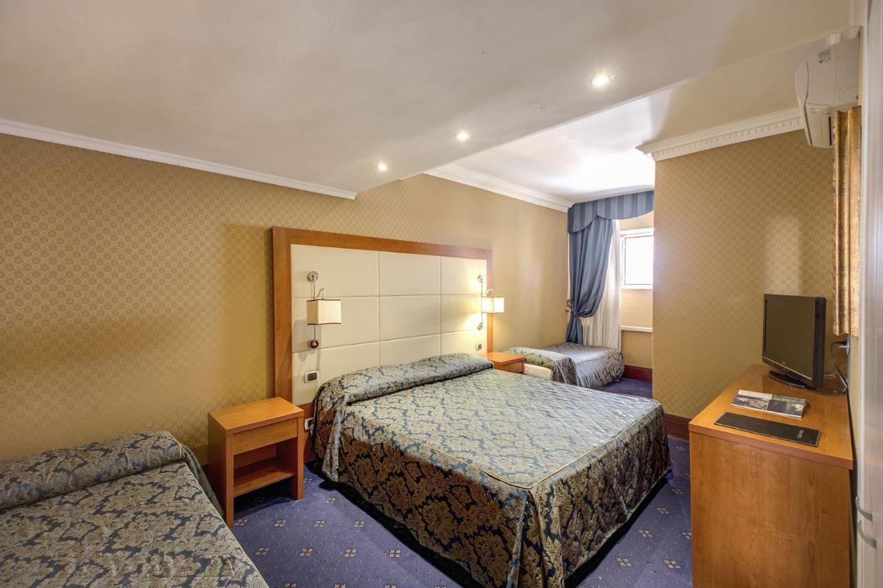 939 Hotel Roma