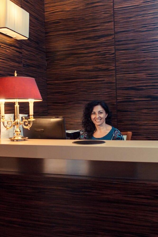 Hotel 939