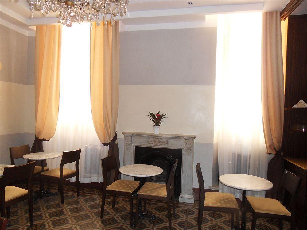 Hotel 939