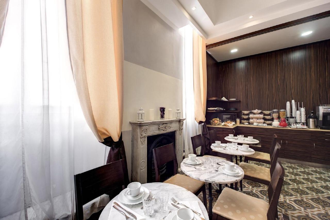 Hotel 939